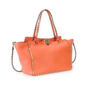 100% authentic Valentino rockstud medium tote